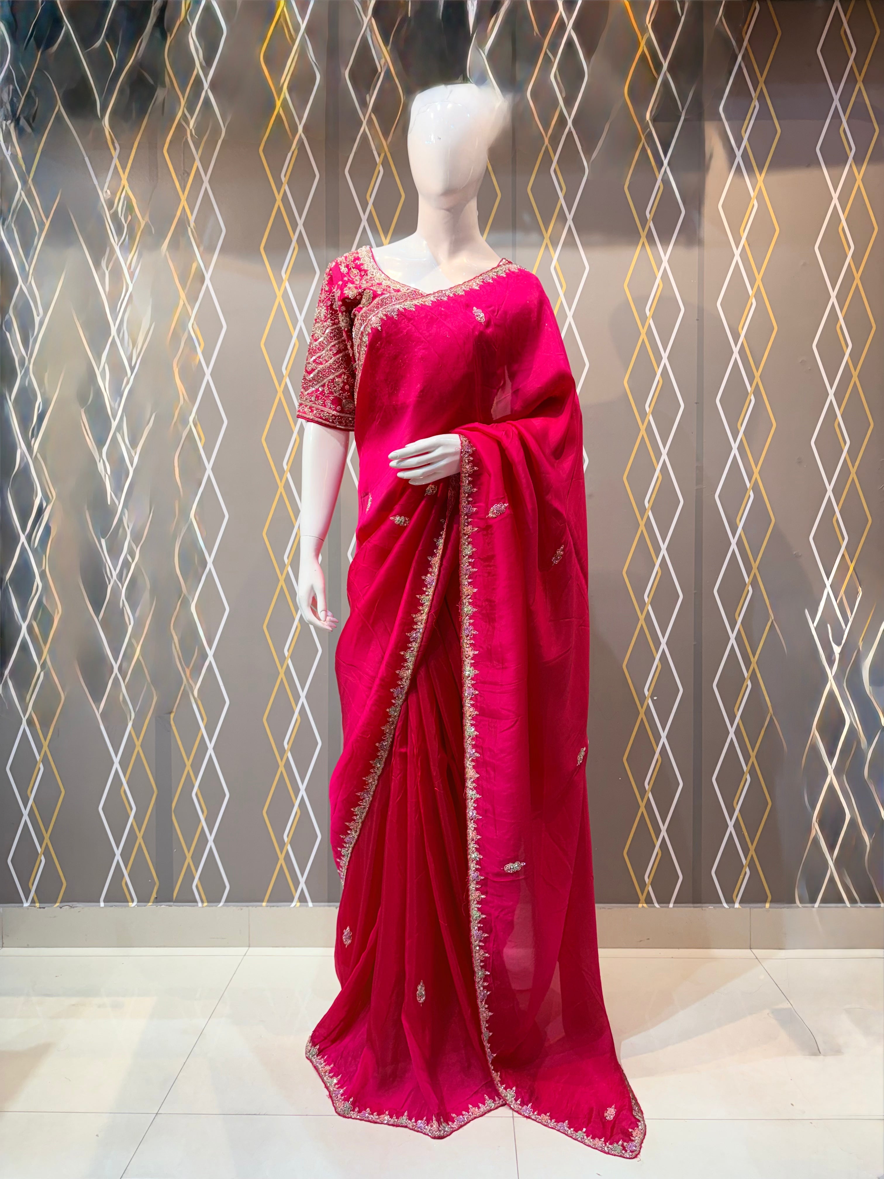 Translation missing: en.Designer Saree: Designer Saree