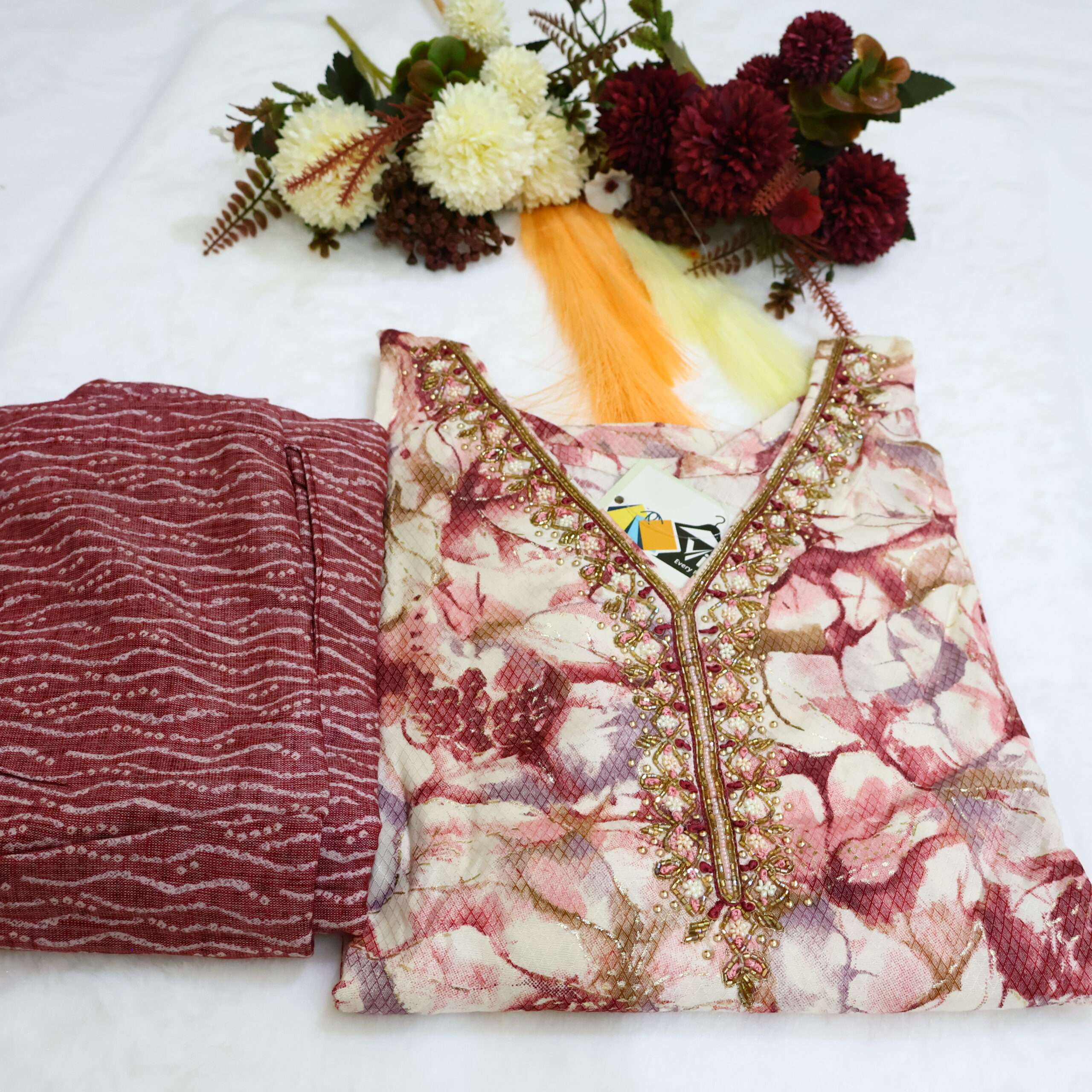 Capsule Foil Print Kurta & Pant Set with Handwork