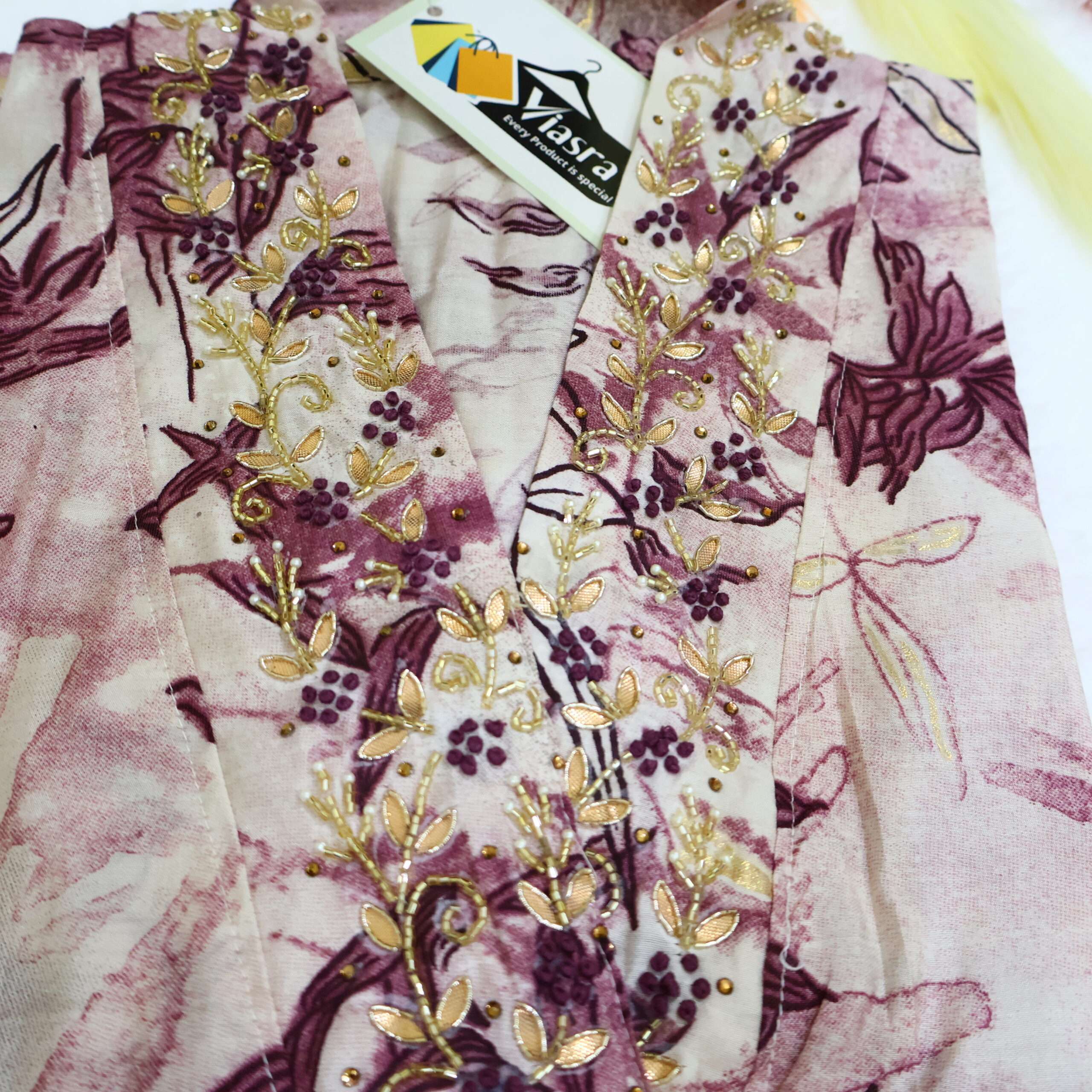 Capsule Foil Print Kurta & Pant Set with Handwork