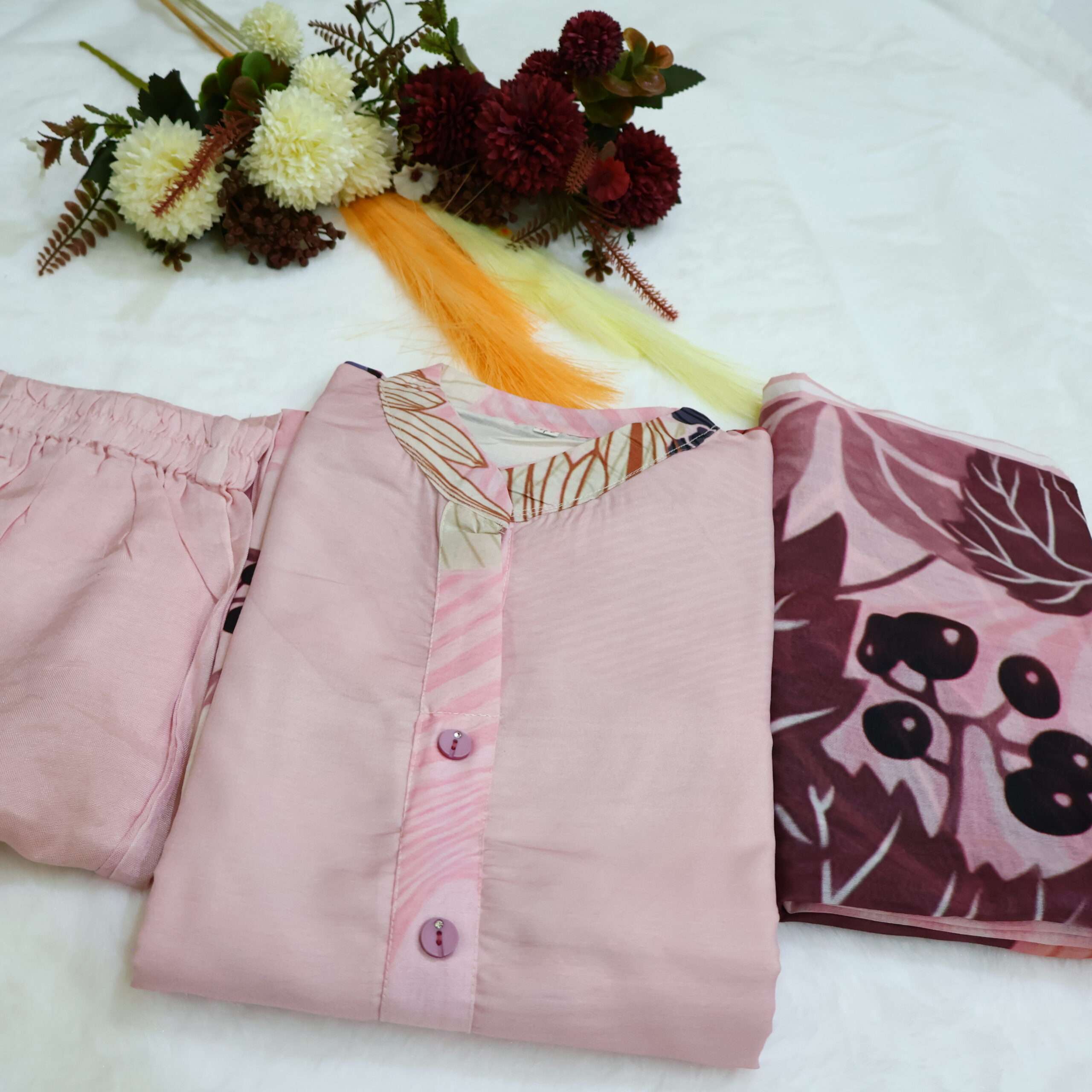 Kurta Pant Set with Digital Print & Handwork