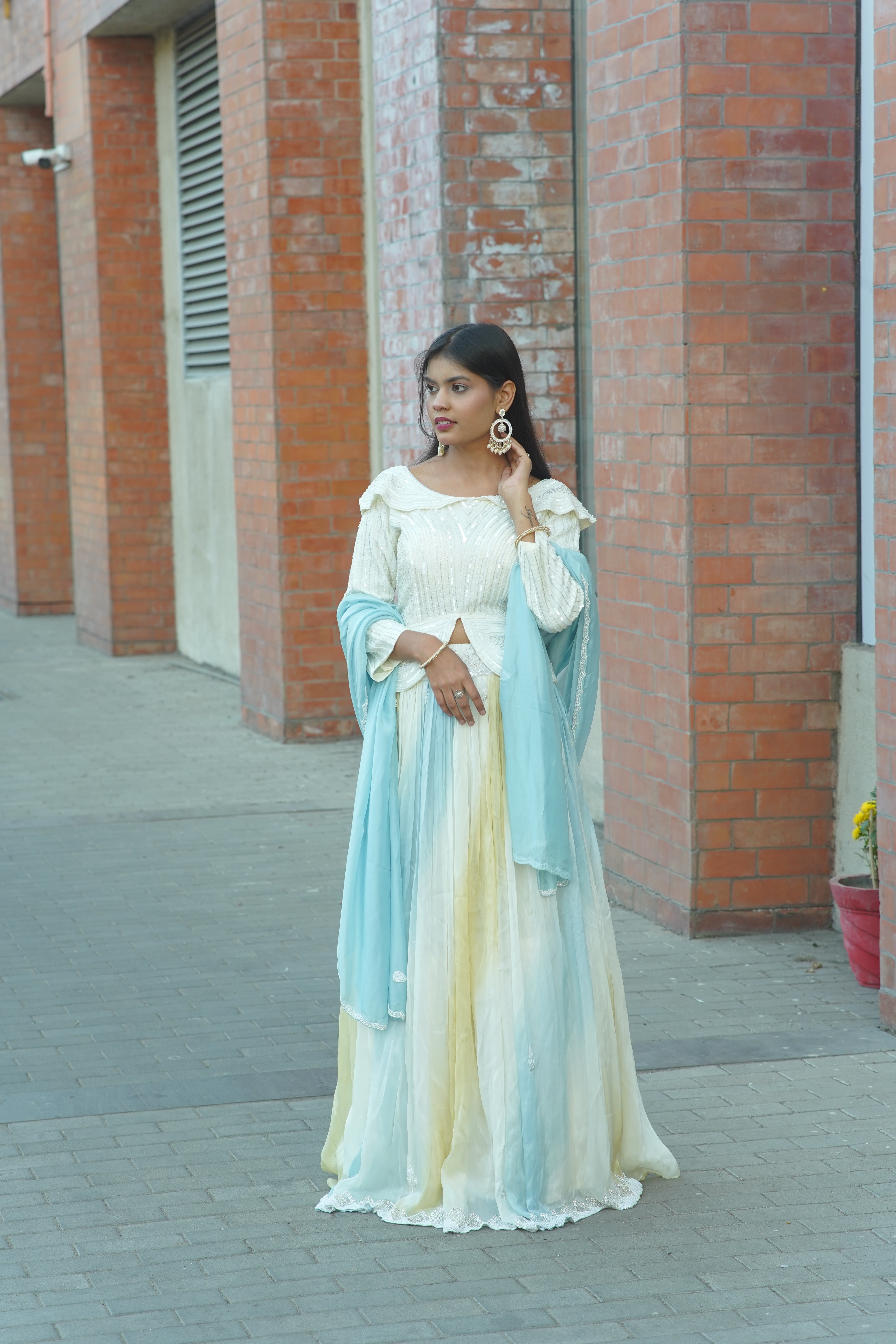 Elegant Ombre Flared Suit with Dupatta – Premium 3‑Piece Ethnic Set