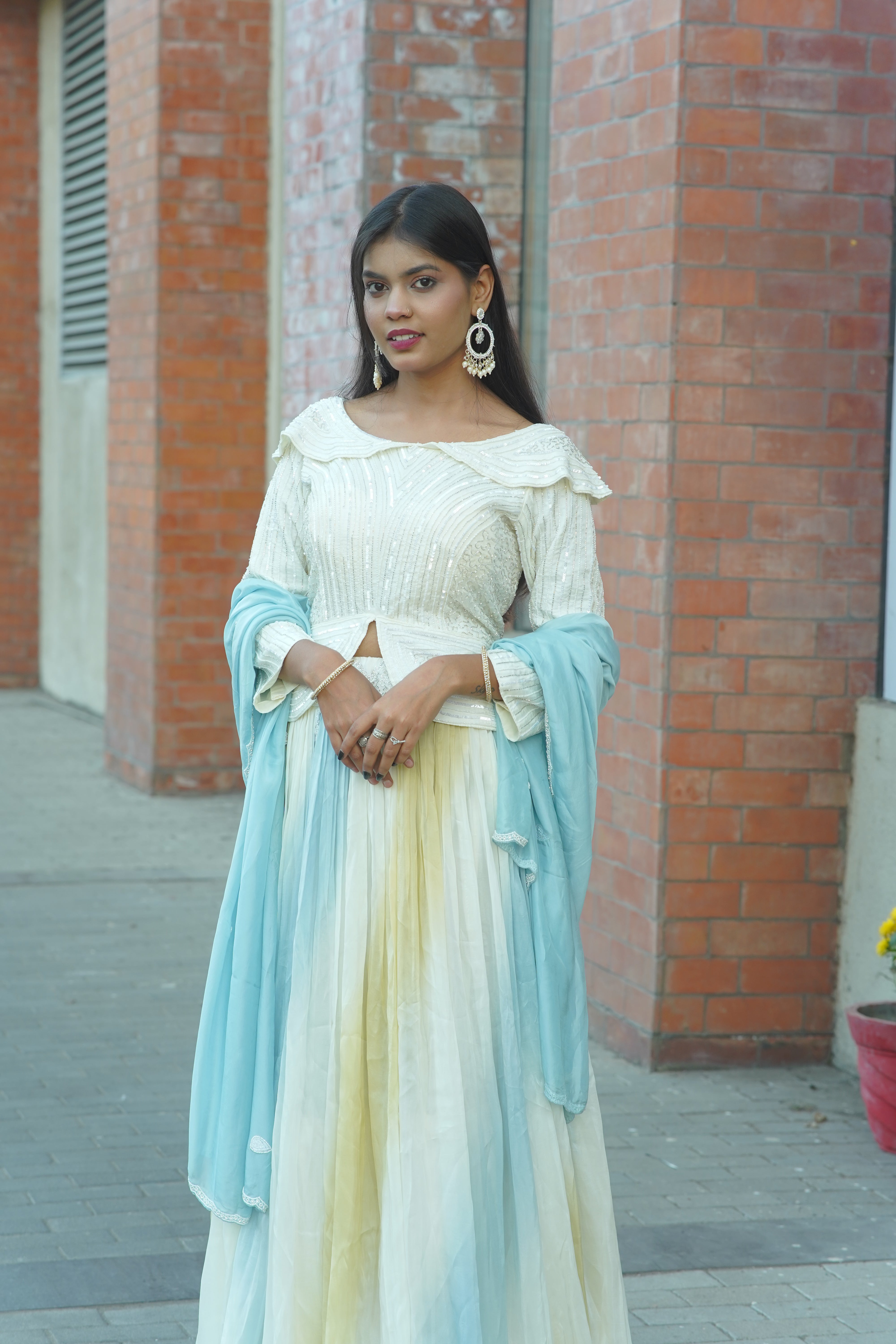 Elegant Ombre Flared Suit with Dupatta – Premium 3‑Piece Ethnic Set