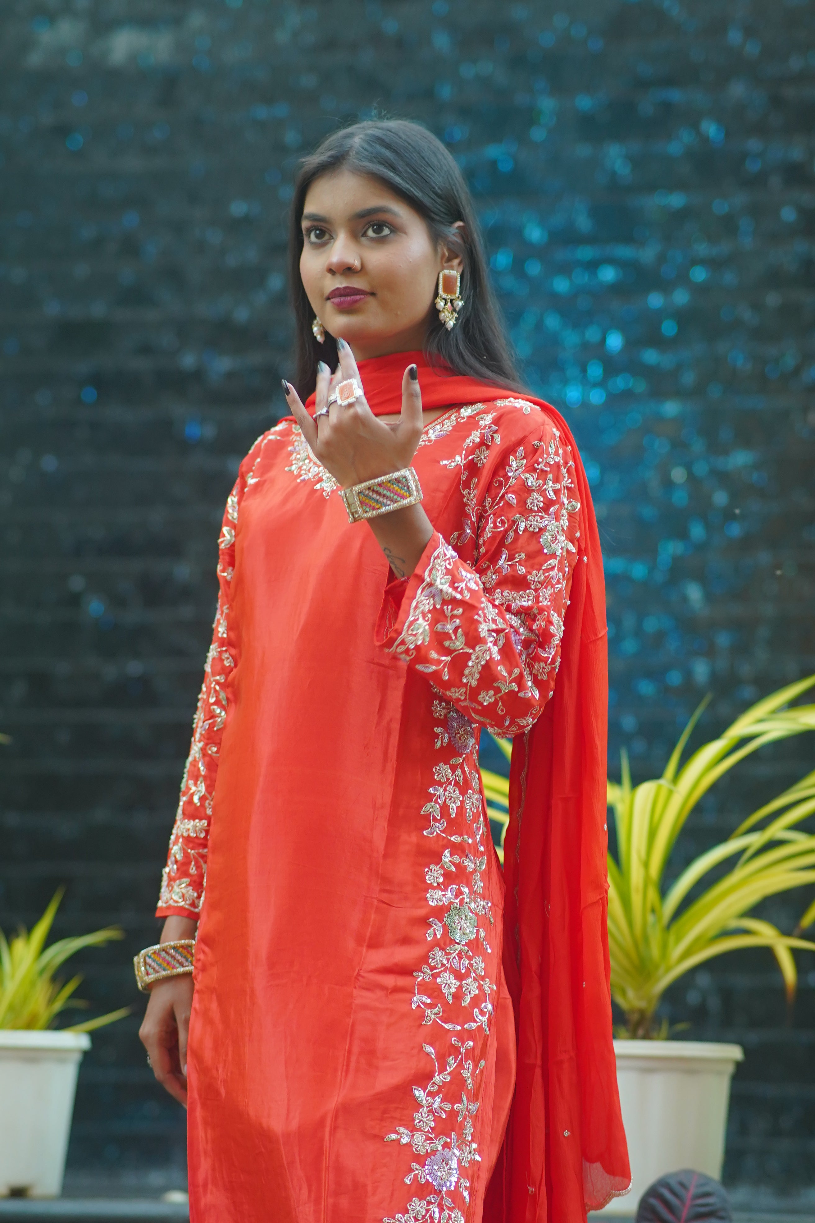Premium Peeta Work Suit – Elegant 3‑Piece Set on Luxury Fabric