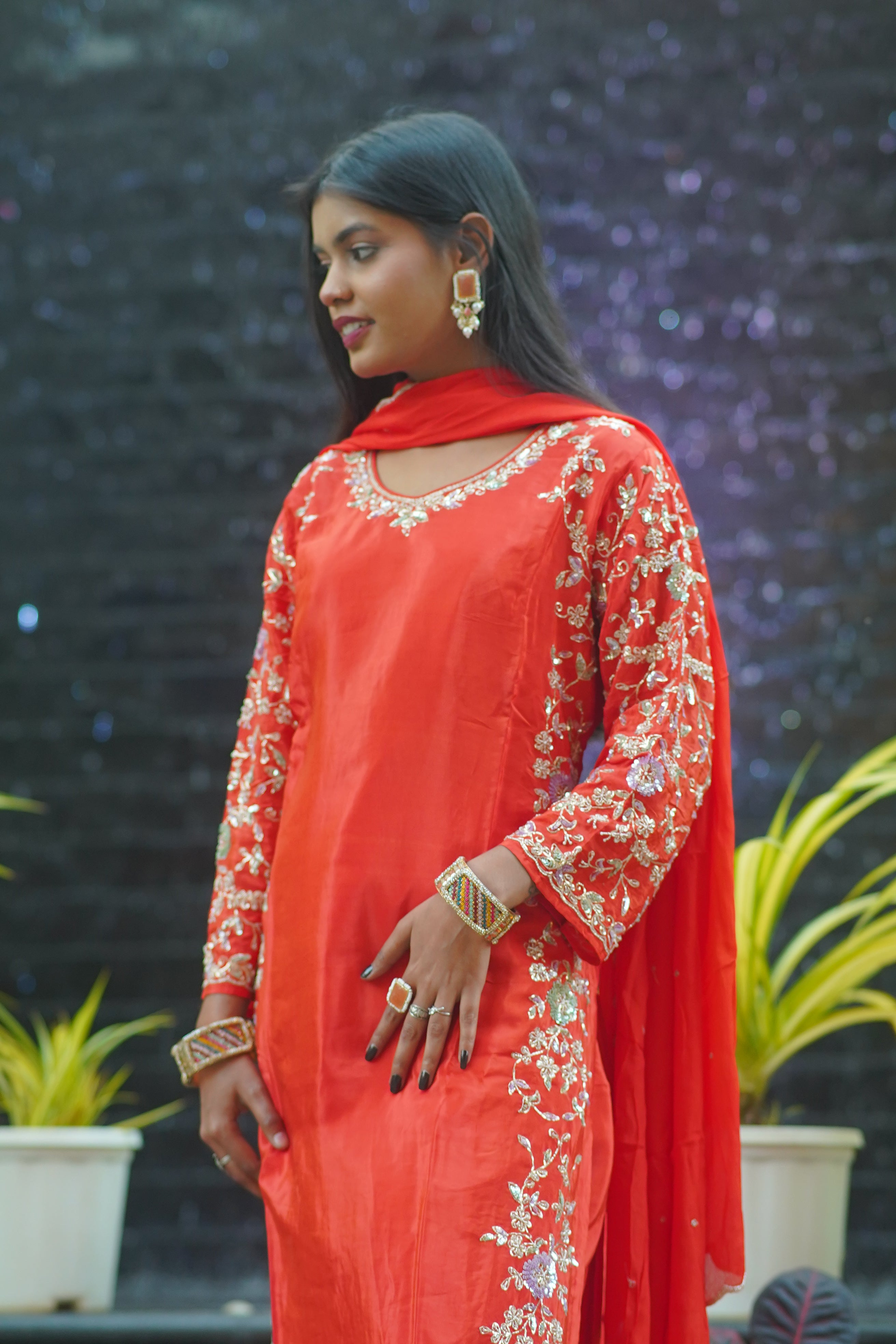 Premium Peeta Work Suit – Elegant 3‑Piece Set on Luxury Fabric
