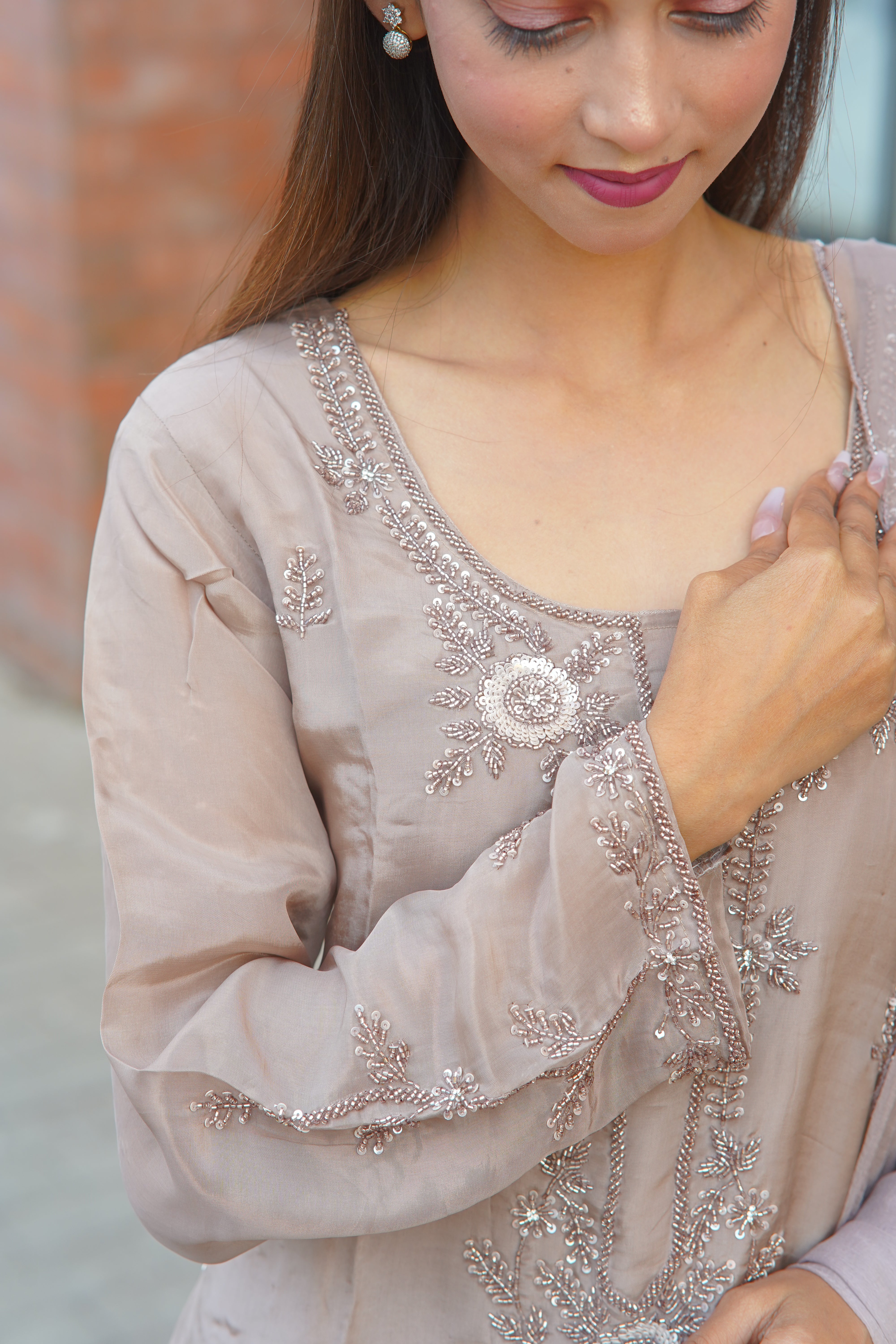 Premium HO Silk Handwork Suit – Elegant Taupe Ensemble