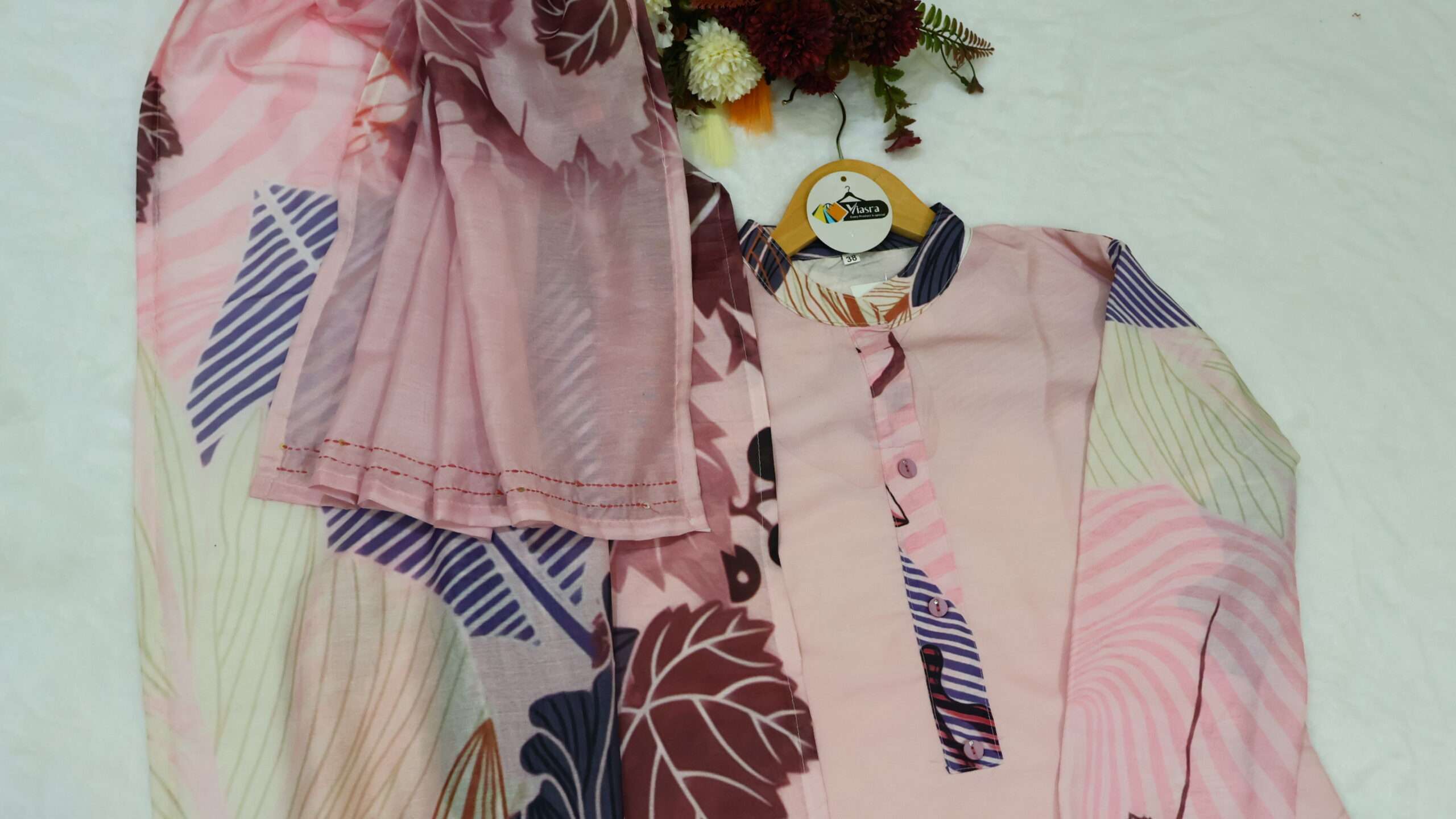 Kurta Pant Set with Digital Print & Handwork