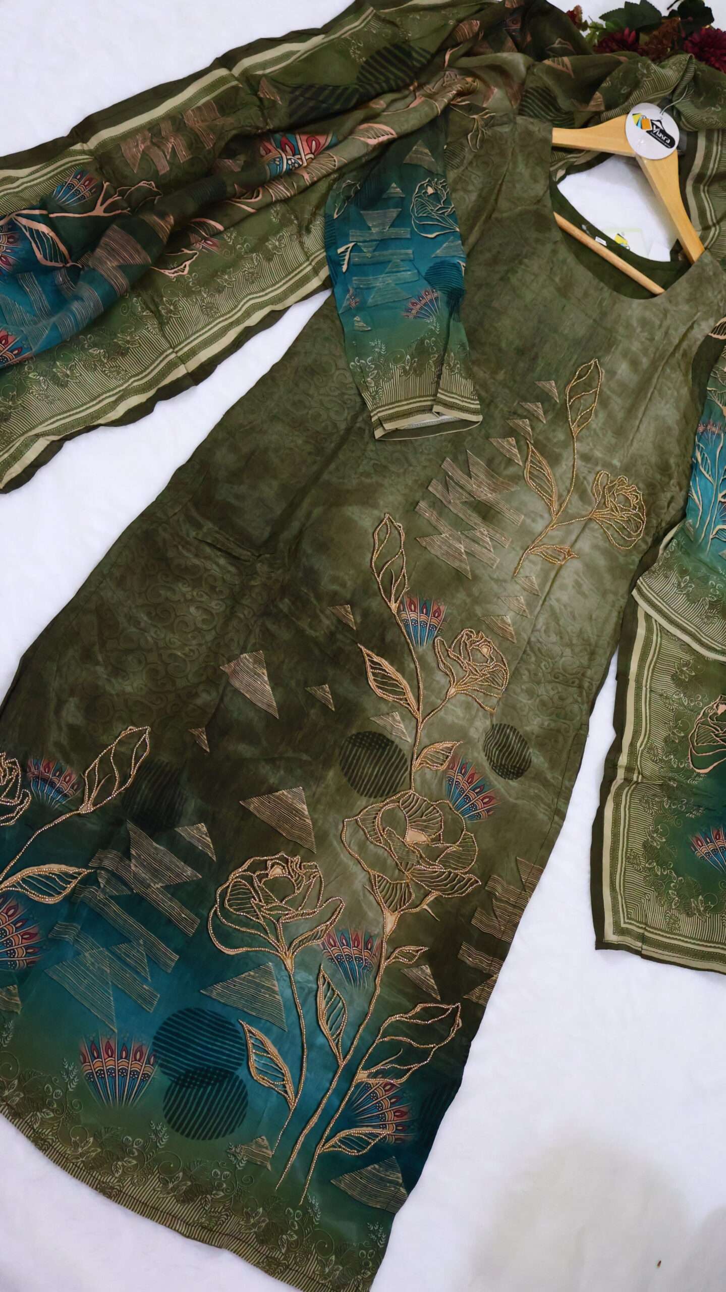 Pure Crepe Kurta Set with Handwork Dupatta