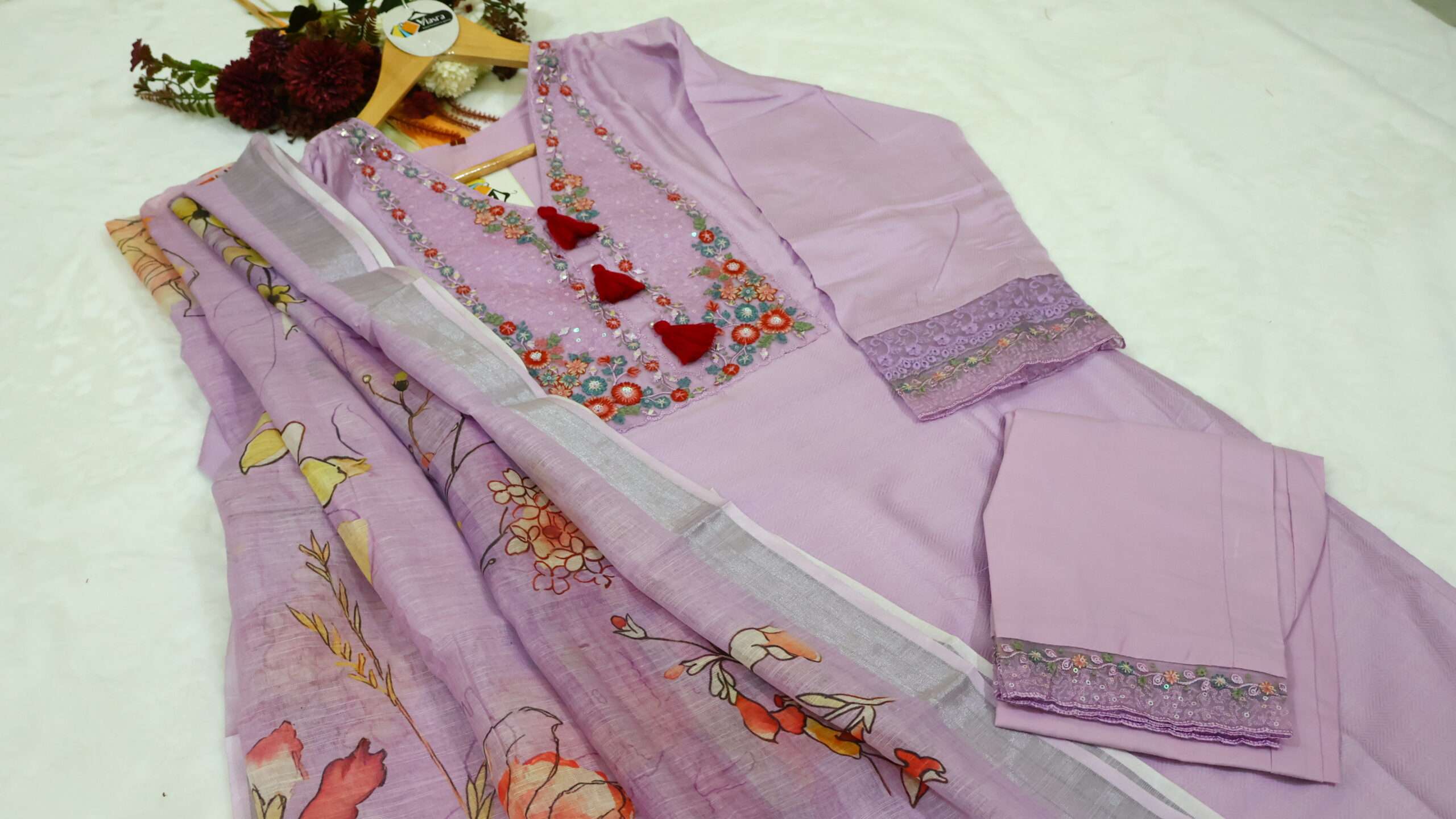 Embroidered Cambric Jacquard Kurta Pant Set with Linen Digital Print Dupatta