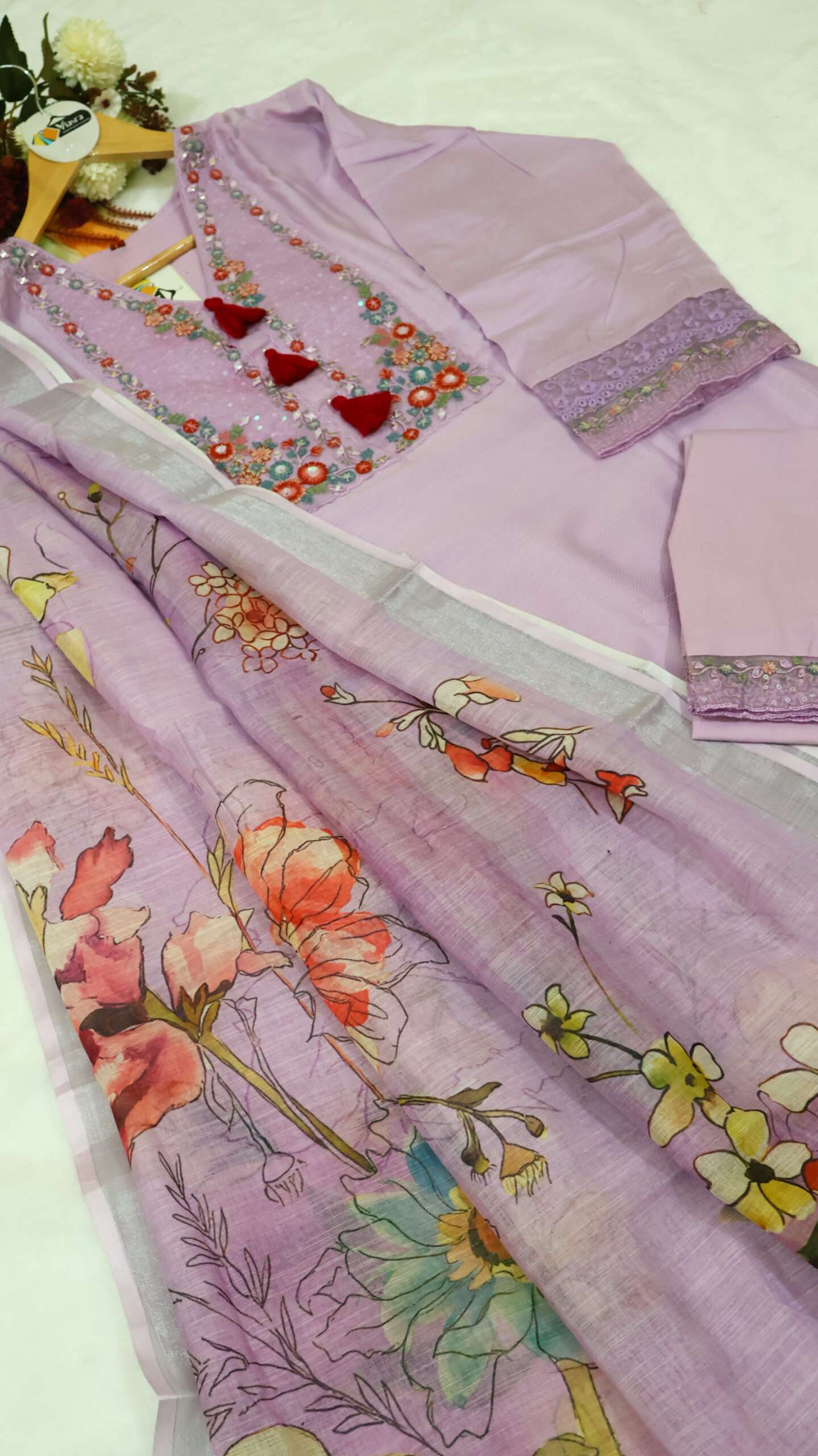 Embroidered Cambric Jacquard Kurta Pant Set with Linen Digital Print Dupatta