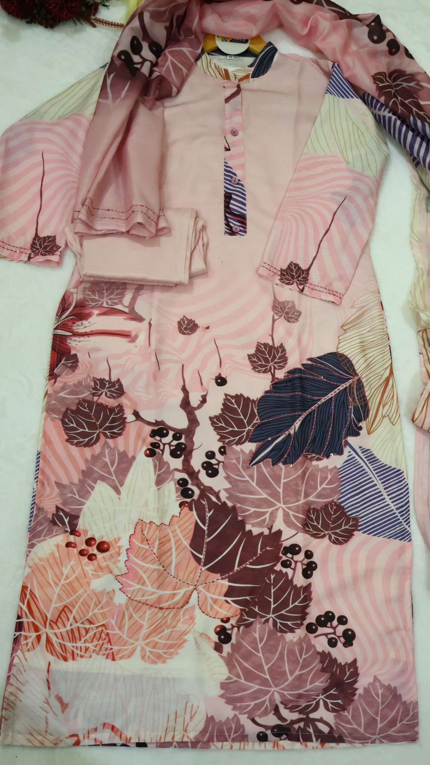 Kurta Pant Set with Digital Print & Handwork